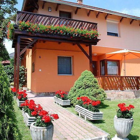 Antal Apartmanok Zalakaros Pokój zdjęcie