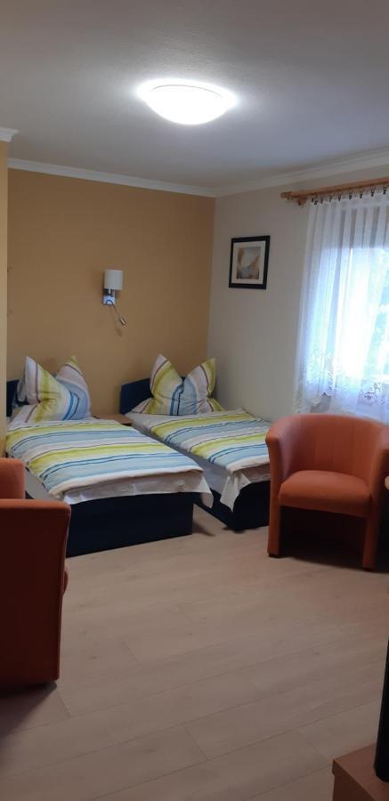 Antal Apartmanok Zalakaros Zewnętrze zdjęcie