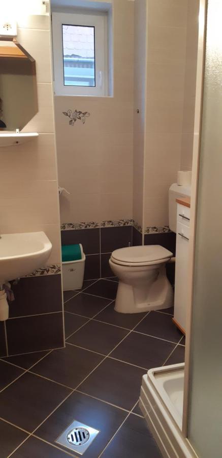Antal Apartmanok Zalakaros Zewnętrze zdjęcie